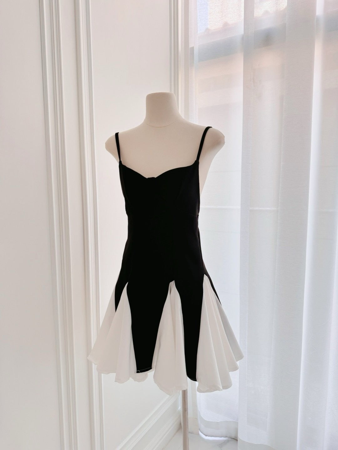 CATHERINA DRESS