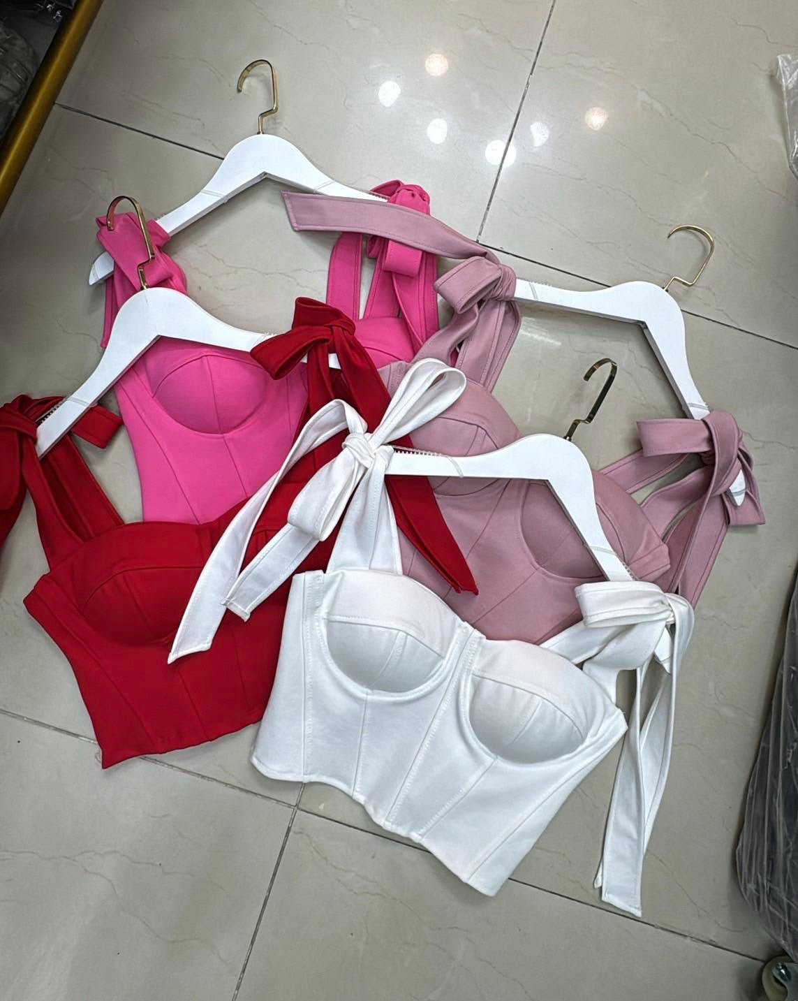 MILA TOP