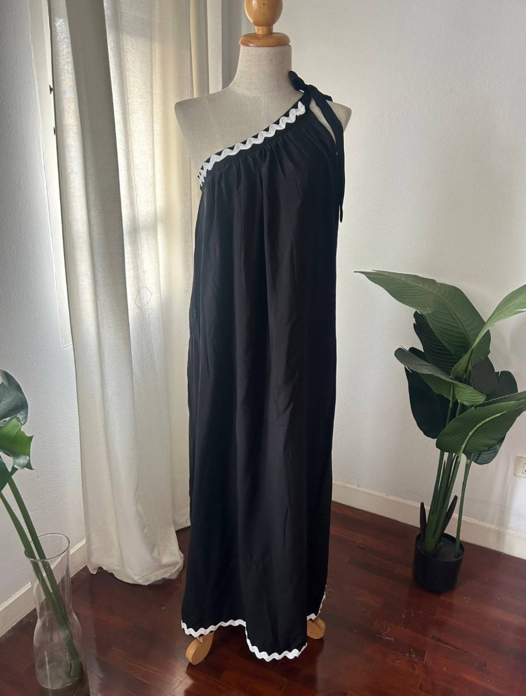 SOLENE DRESS